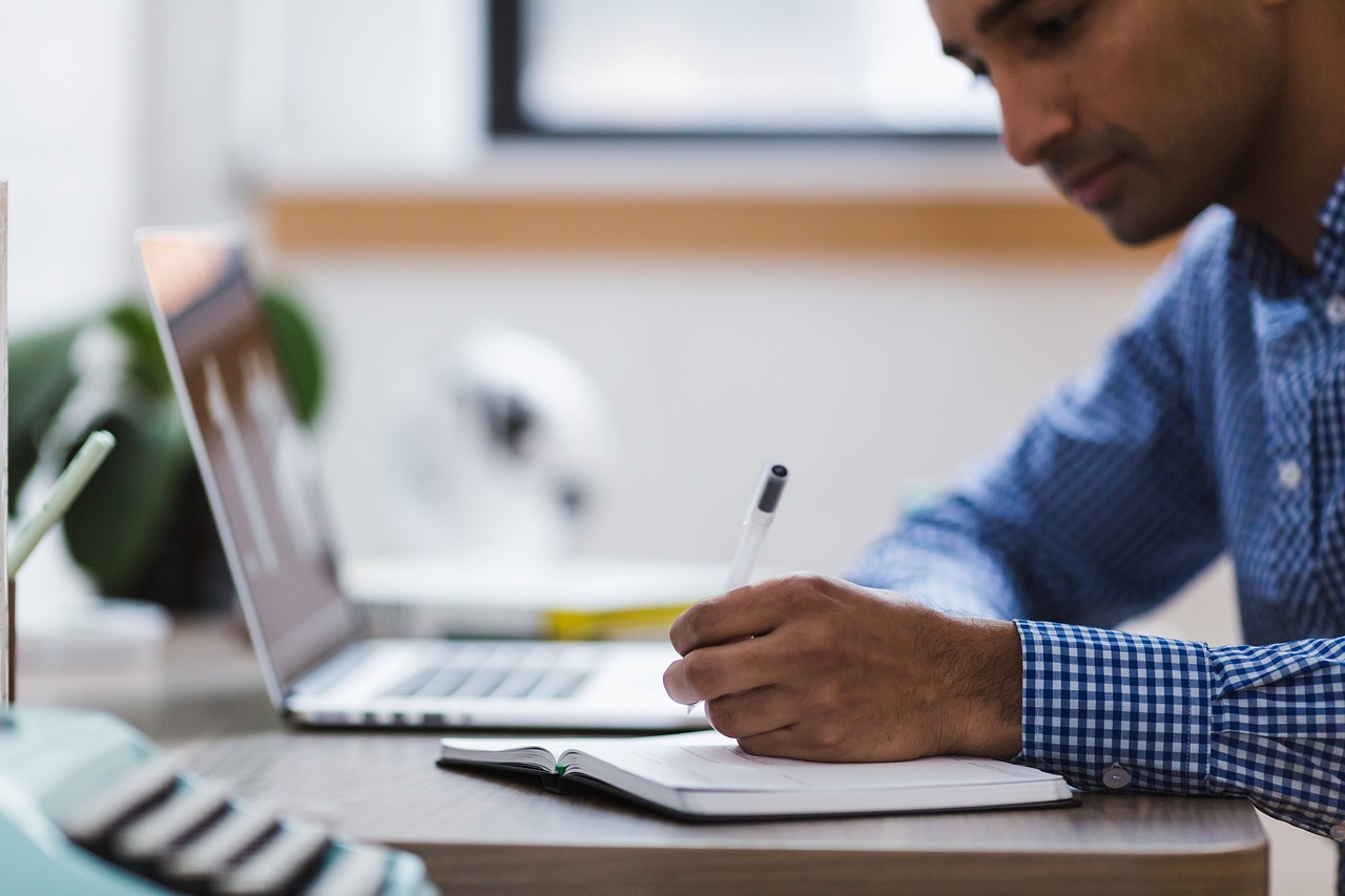 Idrac : Bachelor Marketing Communication Idrac