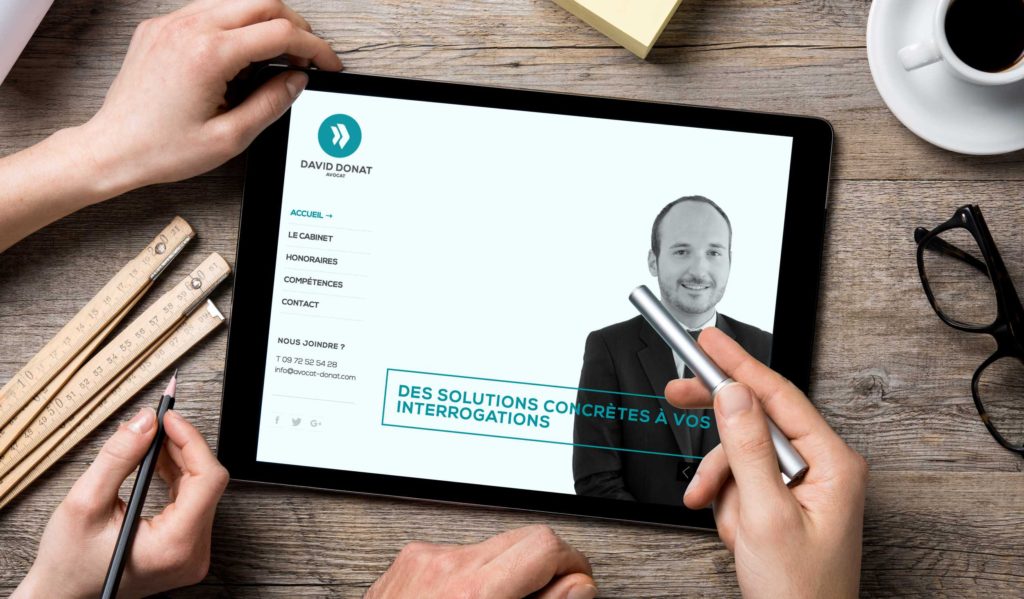 Le site internet du cabinet d'avocat est conçu en responsive webdesign.