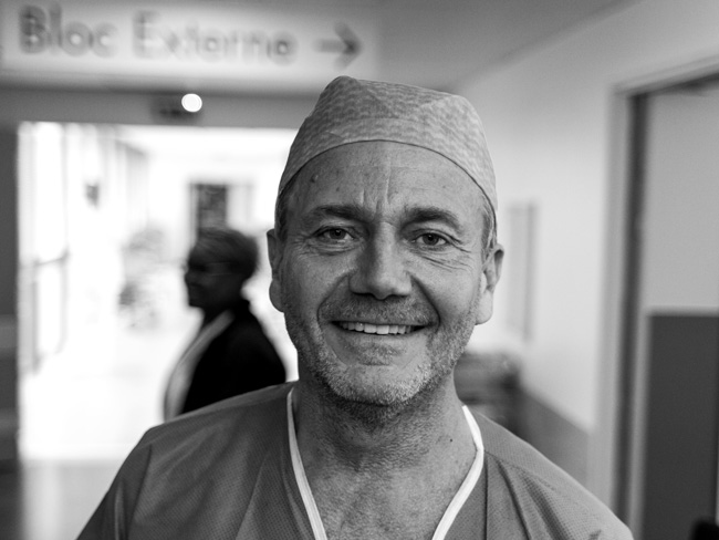 Dr Eric Dunet : Chirurgien esthétique à Paris