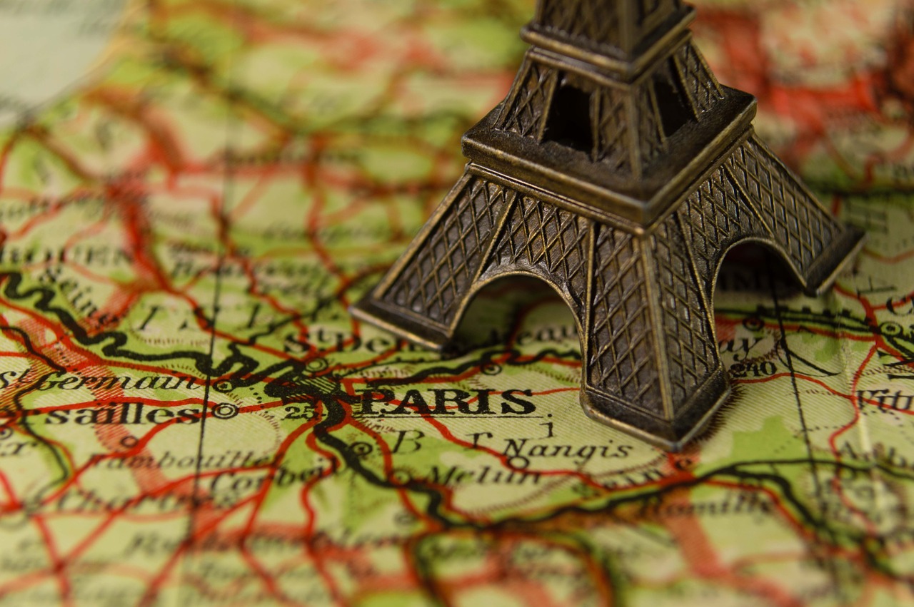 Trevisemontemeubles : entreprise de location de monte-meuble à Paris