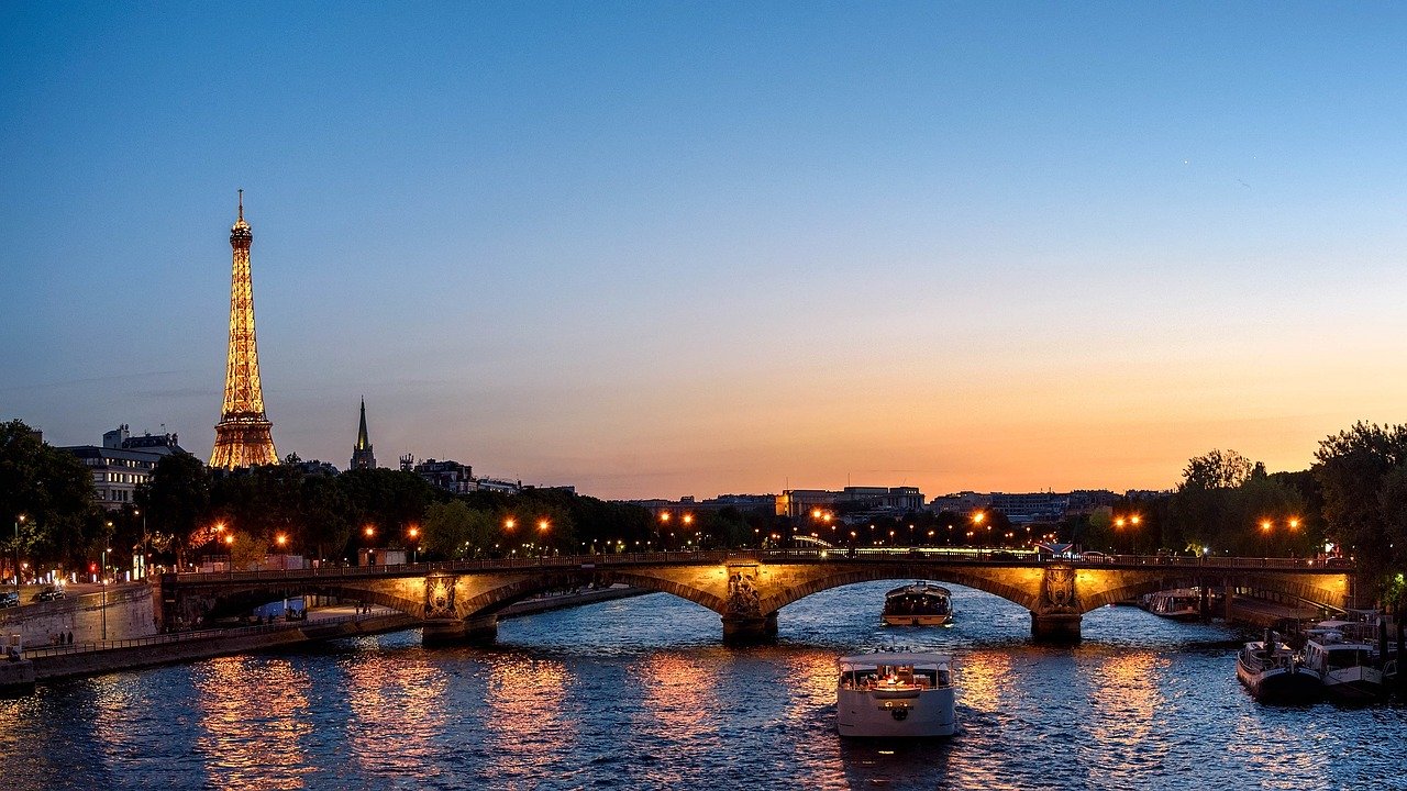 Bateaux Privatisés Paris : organisation d'événement sur Paris