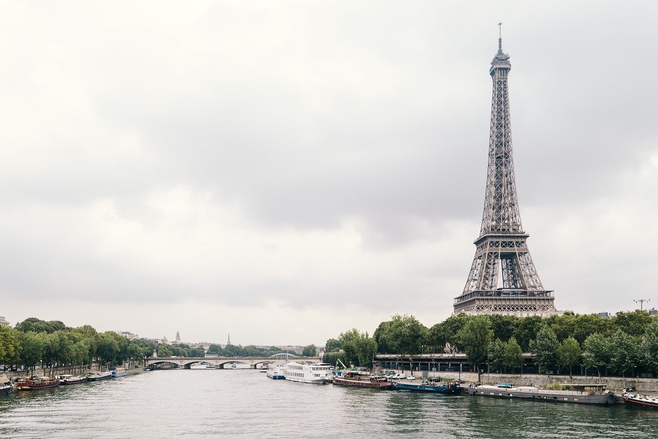 Croisière sur la Seine : aventure au fil de l’eau en Bateau Privatisé