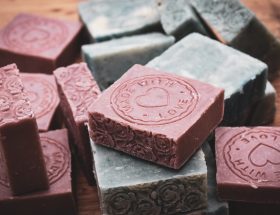 Savon-de-france : guide pour tout savoir sur ce produit d'hygiène