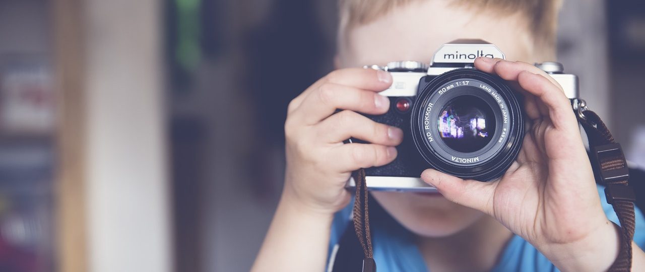 Angelika-benkucs : photographie de nouveau-né à Aix-en-Provence